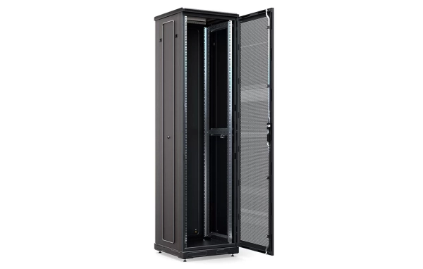 Шкаф телекоммуникационный напольный 19", 47U (600x1000), ШТ-НП-М-47U-600-1000-П-Ч, передняя дверь перфорация, черный ССД