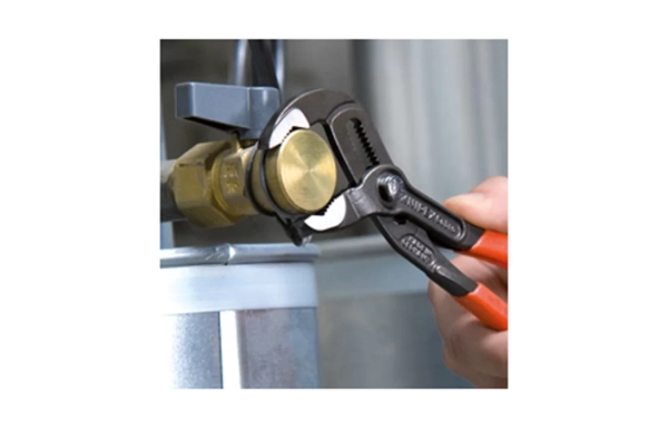 KN-8701250 COBRA® клещи переставные, зев 50 мм, длина 250 мм, фосфатированные, обливные ручки