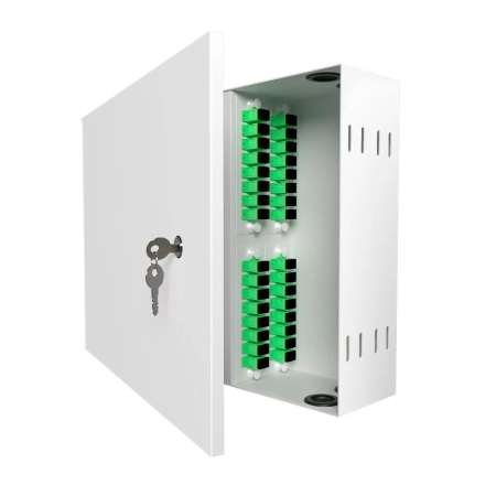 Кросс распределительный настенный КРН, 32, SM, укомплектованный 32 SC/APC