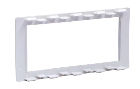 F00013 Рамка универсальная на 4 модуля, цвет белый
